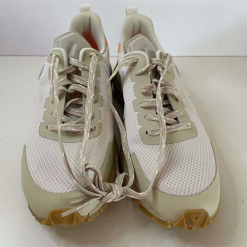 NWOT Veja Dekkan Sneaker Size 10 Women’s - Picture 3 of 13